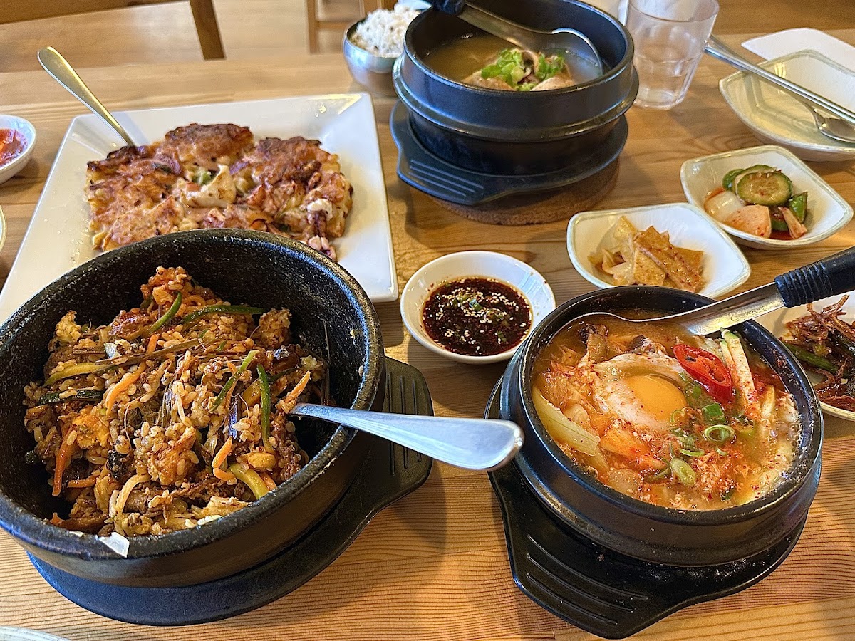 Hodori Korean Garden-3